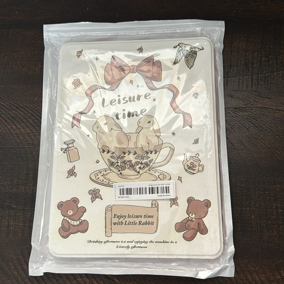 🧸 NWT Whimsical Pearl & Pink iPad Cover 7th 8th & 9th Generation 360 Rotation - Picture 6 of 6